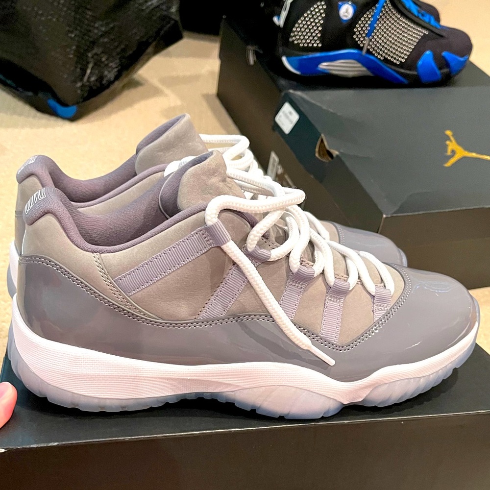 Jordan 11 Lows ~ Cool Grays ~ Size 10.5